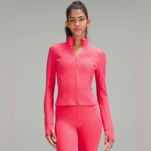 NWT Lululemon Defined Cropped Jacket in Lip Gloss